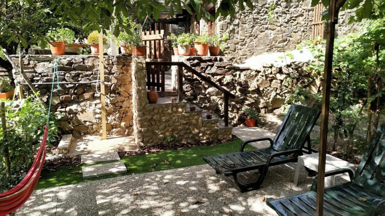 Casa Em Xisto Na Serra Da Lousa, Gondramaz 외부 사진